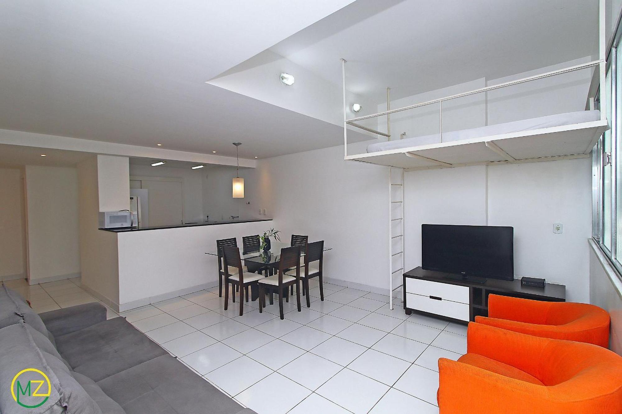 2 Quartos Espacoso No Leme Apartment